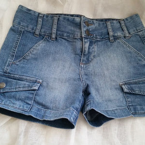 Calvin Klein Denim Shorts - size 27/4 EUC